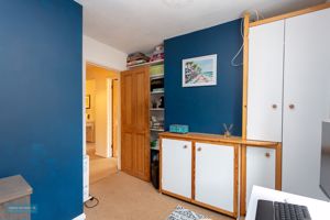 Bedroom- click for photo gallery